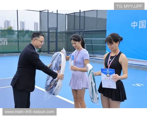 在京机关企事业单位网球新春联谊赛举行,国家体育总局获总冠军 在京机关企事业单位网球新春联谊赛举行,国家体育总局获总冠军